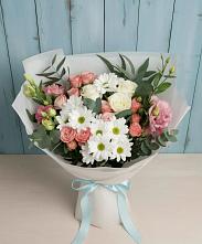 Букет цветов из:  Розы, Лизиантусы и Хризантемы в Песь