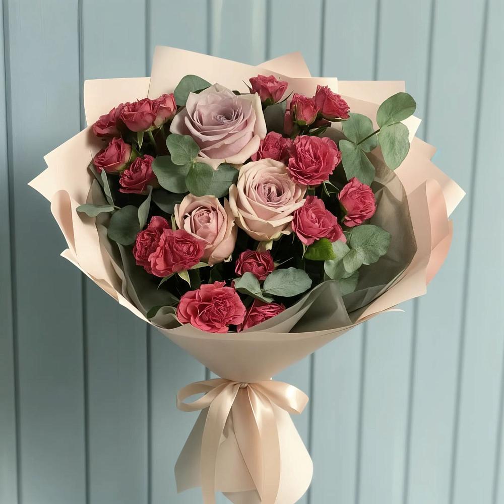 Букет цветов из: Гвоздики и Розы в Песь