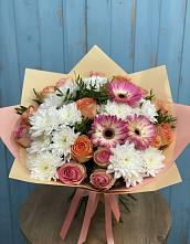 Букет цветов из:  Розы, Герберы и Хризантемы в Песь
