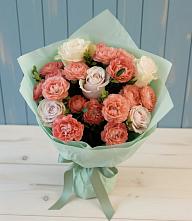 Букет цветов из:  Розы в Песь