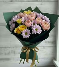 Букет цветов из:  Хризантемы и Розы в Песь