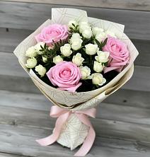 Букет цветов из:  Розы в Песь