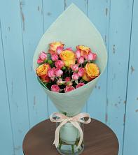 Букет цветов из:  Розы в Песь